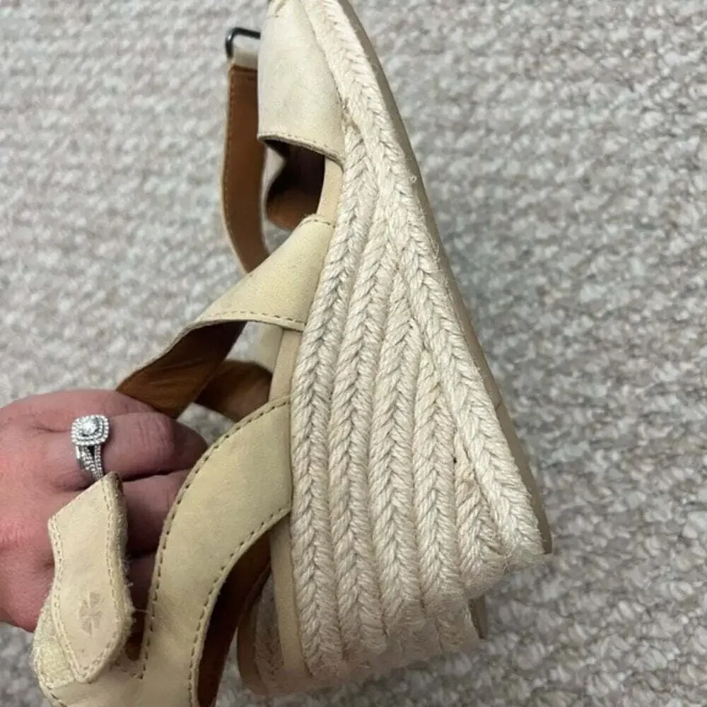 Lucky Brand  Mendona Espadrille Wedge Sandal heels size 7 cream tan